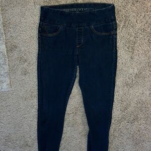 Rewash Blue Jeggings with Slim Fit and Contrast Stitching